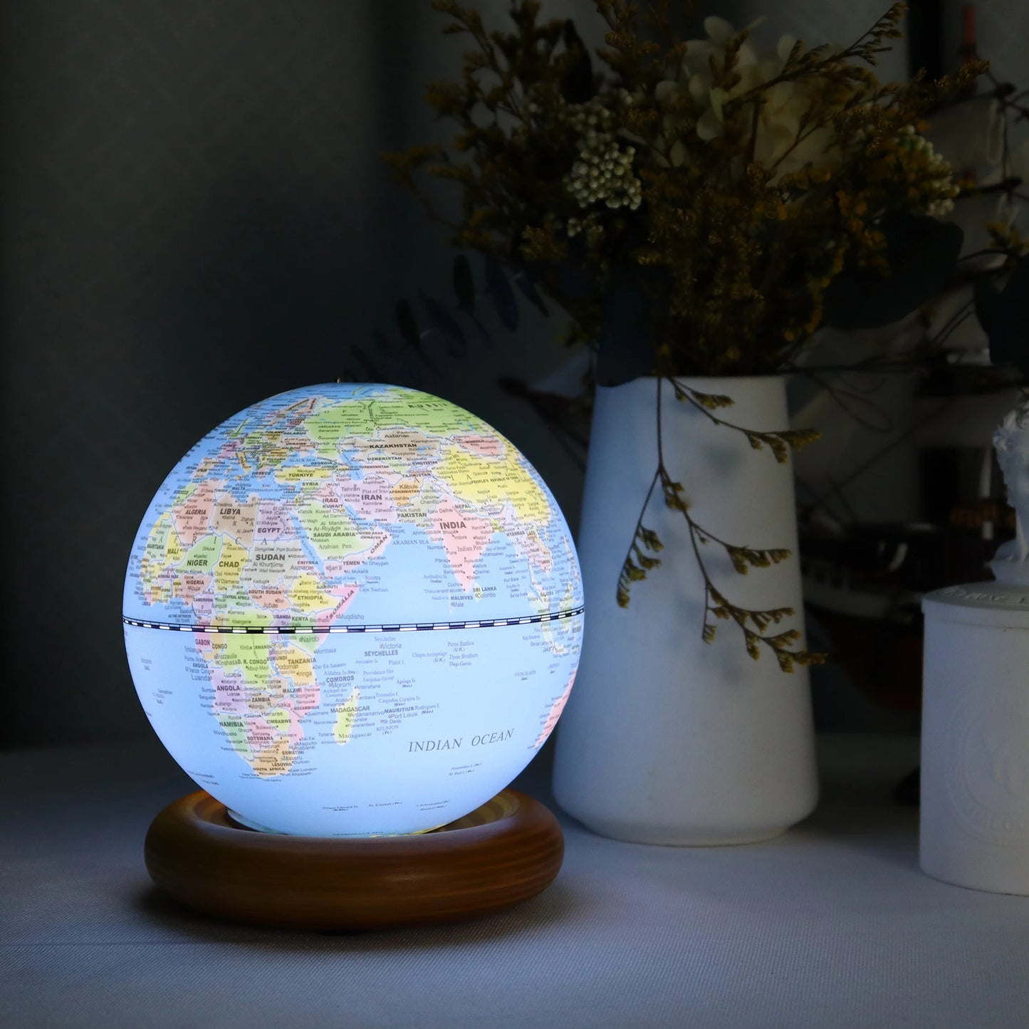 Smart Educational Globe for Kids Interactive AR Toy